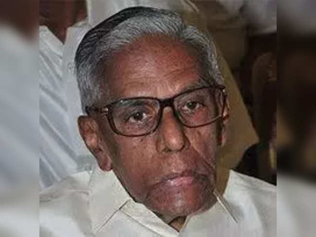Former TN minister R.M. Veerappan passes away
