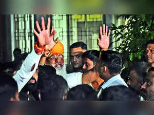 As BJP’s Rupala faces Kshatriya anger, Cong’s Dhanani pads up (1)