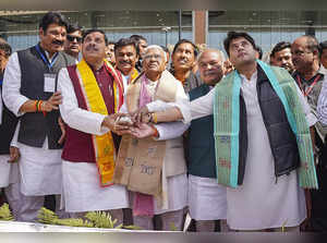 **EDS: IMAGE VIA @CMMadhyaPradesh** Gwalior: Madhya Pradesh Governor Mangubhai C...