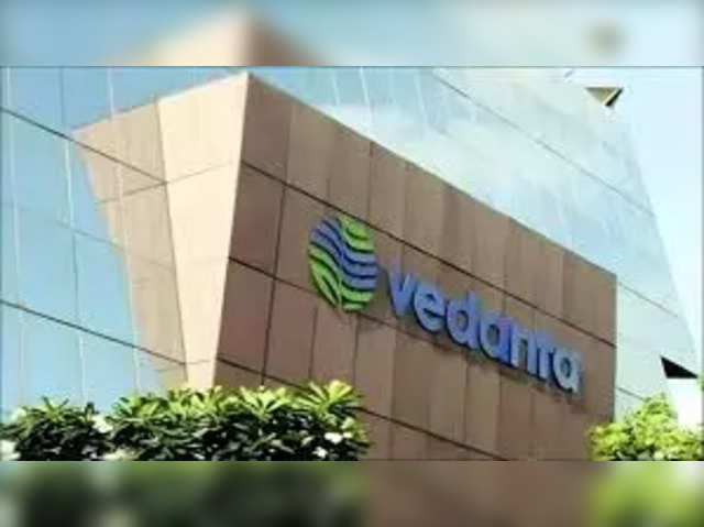 ​Vedanta | New 52-week high: Rs 370