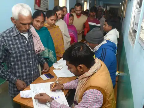 Polling phases