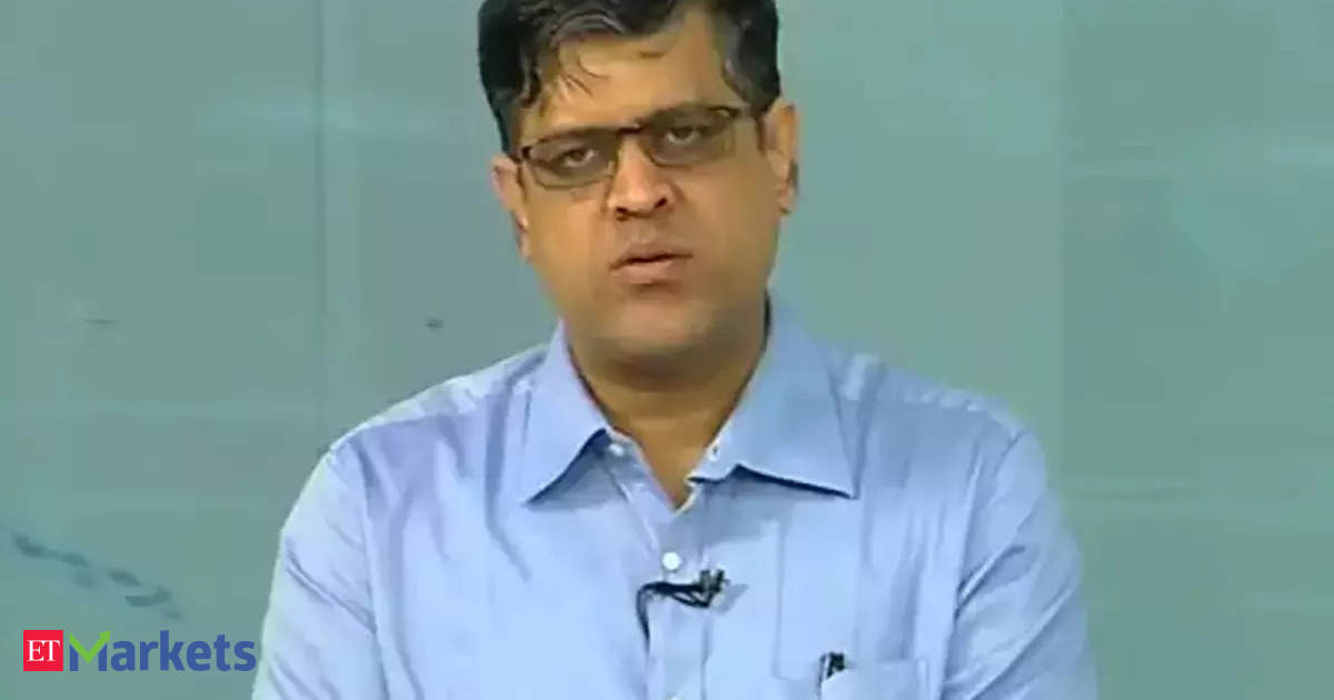 Go for MFIs that can either become M&A targets or gobble up others: Mahantesh Sabarad