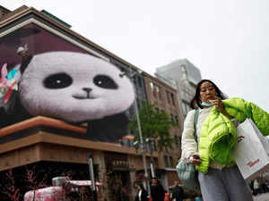 China beats analysts' views with strong growth:Image