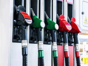 Petrol sales up 7%, diesel down 9.5% in Apr:Image