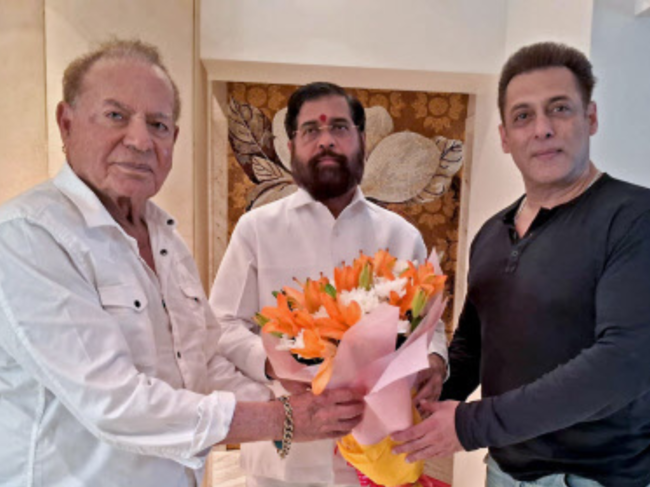 Salim Khan, CM Eknath Shinde and Salman Khan