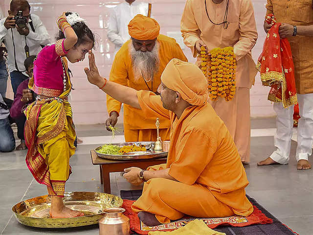 ​Yogi Adityanath's ritual​