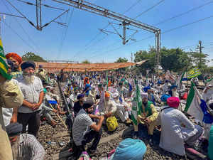 Punjab: Several trains affected as farmers squat on track demanding release of fellow protesters:Image