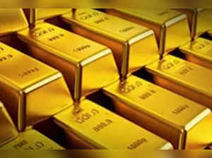 Gold gains as Middle East tensions lift safe-haven appeal:Image