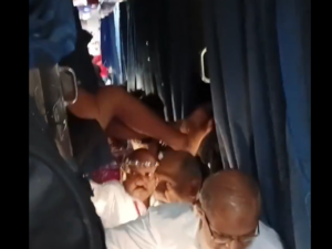 'Only first AC is left': Alarming video shows overcrowding in 2nd AC train coach:Image