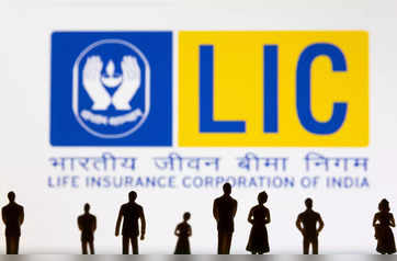 Govt open to selling stake in GIC Re, LIC in FY24/25: Source