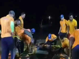 Boat capsizes in Odisha's Jharsuguda: Woman dead, seven missing:Image