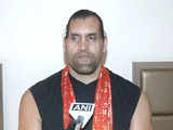 Former WWE star 'The Great Khali' calls Rahul Gandhi a 'jumla', backs BJP's Kailash Choudhary in Barmer-Jaisalmer