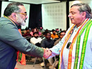Rajeev Chandrasekhar Vs Shashi Tharoor: Voters talk of a close contest in the battle for Thiruvananthapuram's LS seat