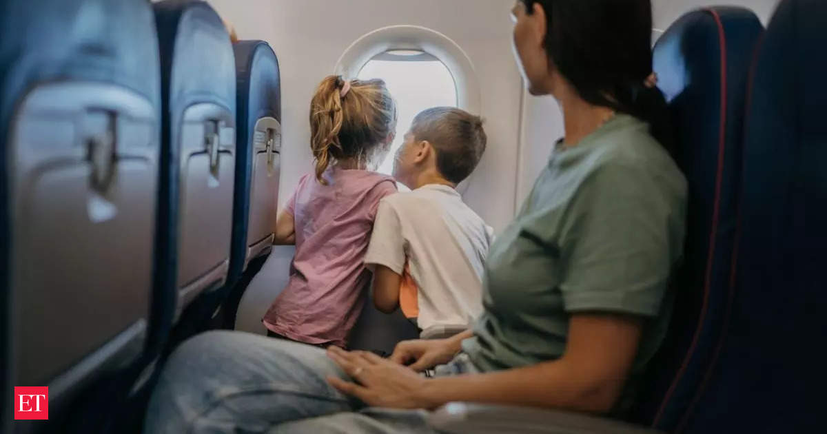 airlines: Government mandates airlines to seat one parent with children