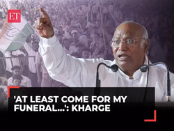 Cong President Mallikarjun Kharge's emotional appeal in Kalaburagi: At least come to my funeral...