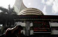 Share price of Marico  jumps  as Sensex  drops  165.54 points