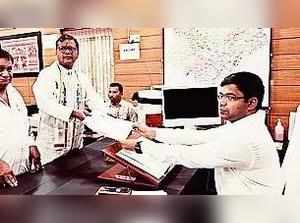 Saptagiri files nomination for Koraput Lok Sabha seat