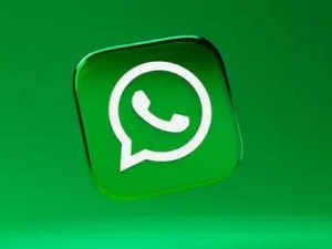 WhatsApp encryption clash explained:Image