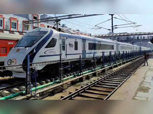 Vande Bharat Train News