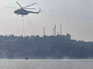 Nainital forest fires: IAF helicopter assists in firefighting for 2nd day, blaze doused in many area:Image