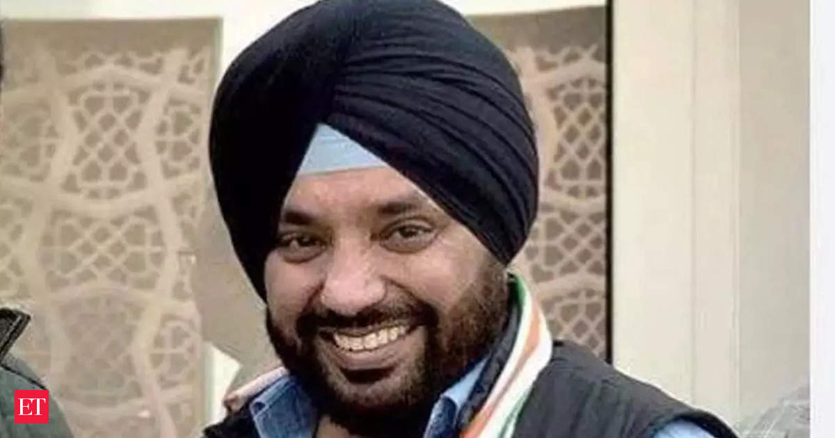 Arvinder Singh Lovely: Have only resigned as Delhi Congress chief, not ...