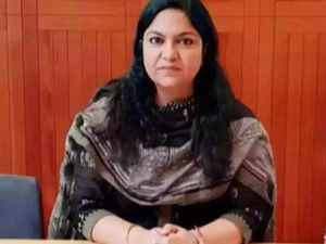 Money laundering case: Supreme Court rejects bail plea of suspended Jharkhand cadre IAS officer:Image