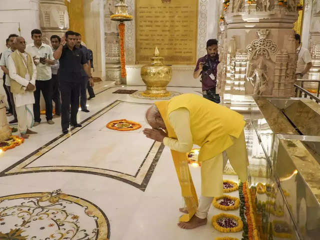 Praying for Indians