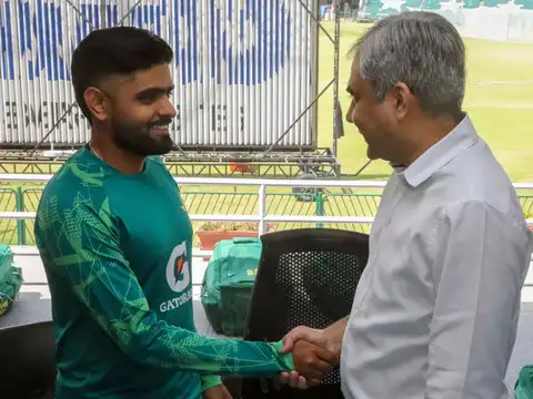Chief's advice to Babar and co
