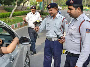 Delhi traffic challan