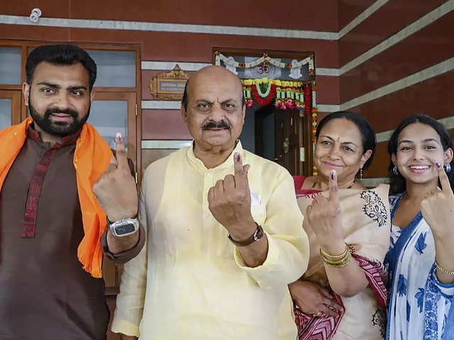 Basavaraj Bommai casts vote