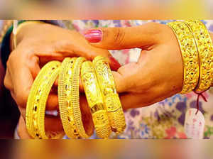 Gold Price Today: Yellow metal tops Rs 72,000/10 grams on Akshaya Tritiya; silver near Rs 85,000/kg:Image