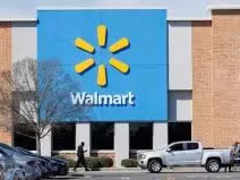 Walmart Set to Fire Hundreds of Staff: WSJ