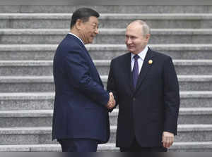 Putin and Xi sign statement deepening partnership between Russia and China