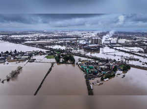 Flood alert across UK, people warned against travel. Why does UK experience extreme weather conditions?