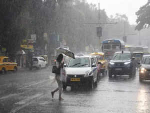 IMD predicts heavy rainfall in Kerala; red alert for 3 districts on May 19-20:Image