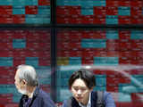 Japan's Nikkei slumps to weekly loss as Fed outlook weighs