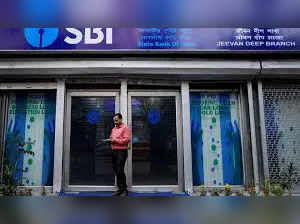 SBI Jumps the Gun, Sets Out to Make Infra Loans Costlier