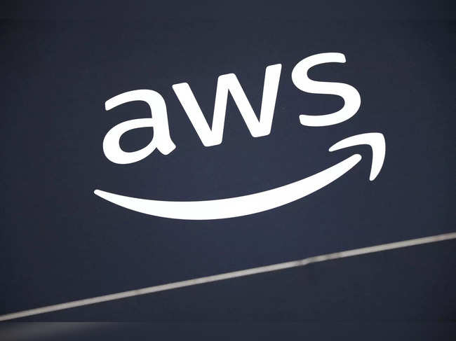 DGT partners with Amazon Web Services to upskill students on new technologies