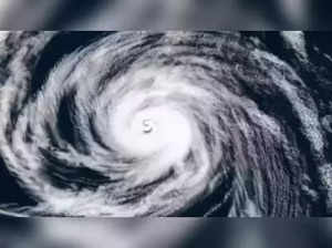 Cyclone Remal: Signs to follow in this severe weather conditions for staying safe