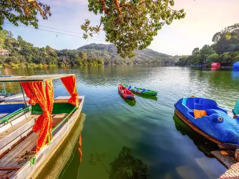 Naukuchiatal Lake