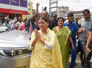 Patna, May 23 (ANI): Rashtriya Janata Dal (RJD) leader Rabri Devi arrives to hol...