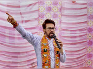**EDS: HANDOUT IMAGE** Hamirpur: BJP leader Anurag Thakur addresses a rally for ...