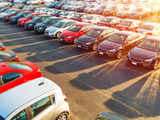 Car dealers may end up with ?44,000 crore worth of inventory as demand cools off