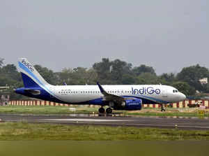 Bomb threat for IndiGo flight at Delhi airport turns out to be hoax (Ld)