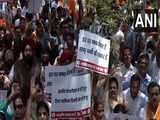 BJP workers protest against AAP over Delhi water crisis, accuse govt of tanker mafia