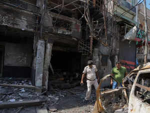 delhi hospital fire