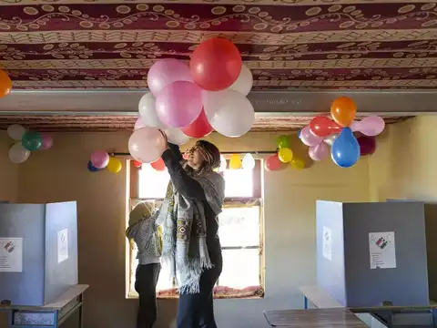 ​Polling Station​