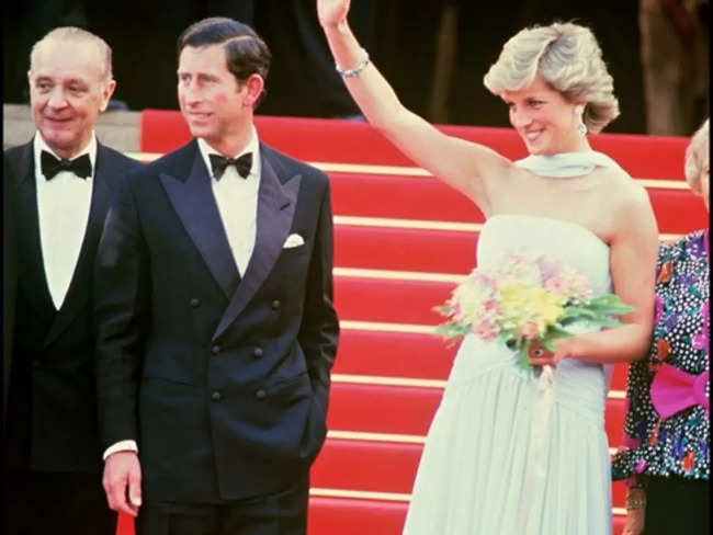 Princess Diana’s letters to be auctioned. What may be revealed? Details here