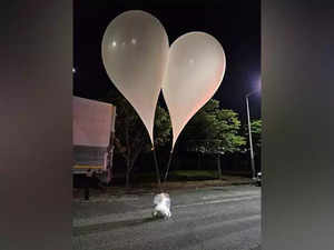 North Korea sends massive balloons filled with 'garbage' to South Korea