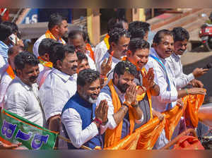 Chikkamagaluru: Karnataka BJP President B.Y. Vijayendra with party leader C.T. R...
